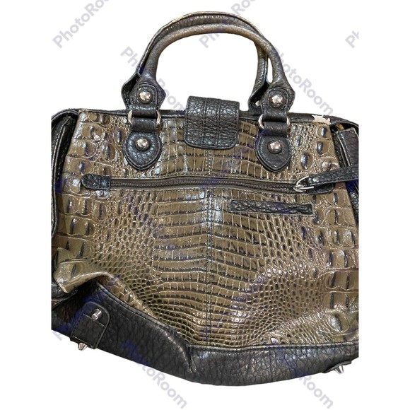 MC Women’s Green/Gray Crocodile Purse - Picture 3 of 9